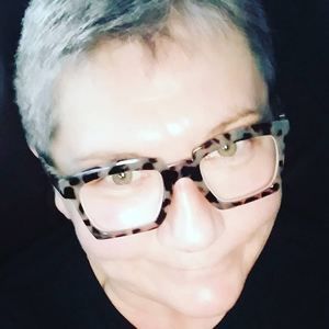 Meet your Posher, Sandy